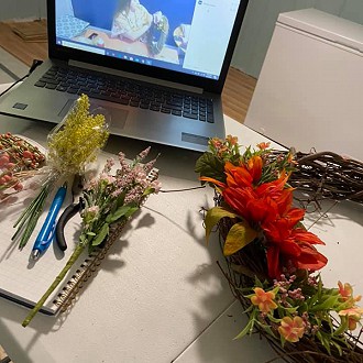 Alexis Hardin Virtual Wreath Workshop