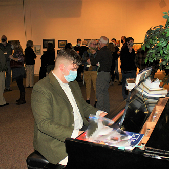 Pianist Andrew Krueger