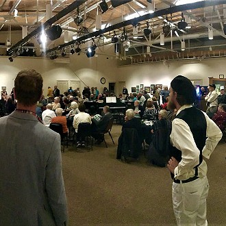 Paint the Towns En Plein Air Coordinator/Artist Dan Rizzi at the Awards Ceremony. Our most heartfelt thanks to Dan for organizing this very successful event.